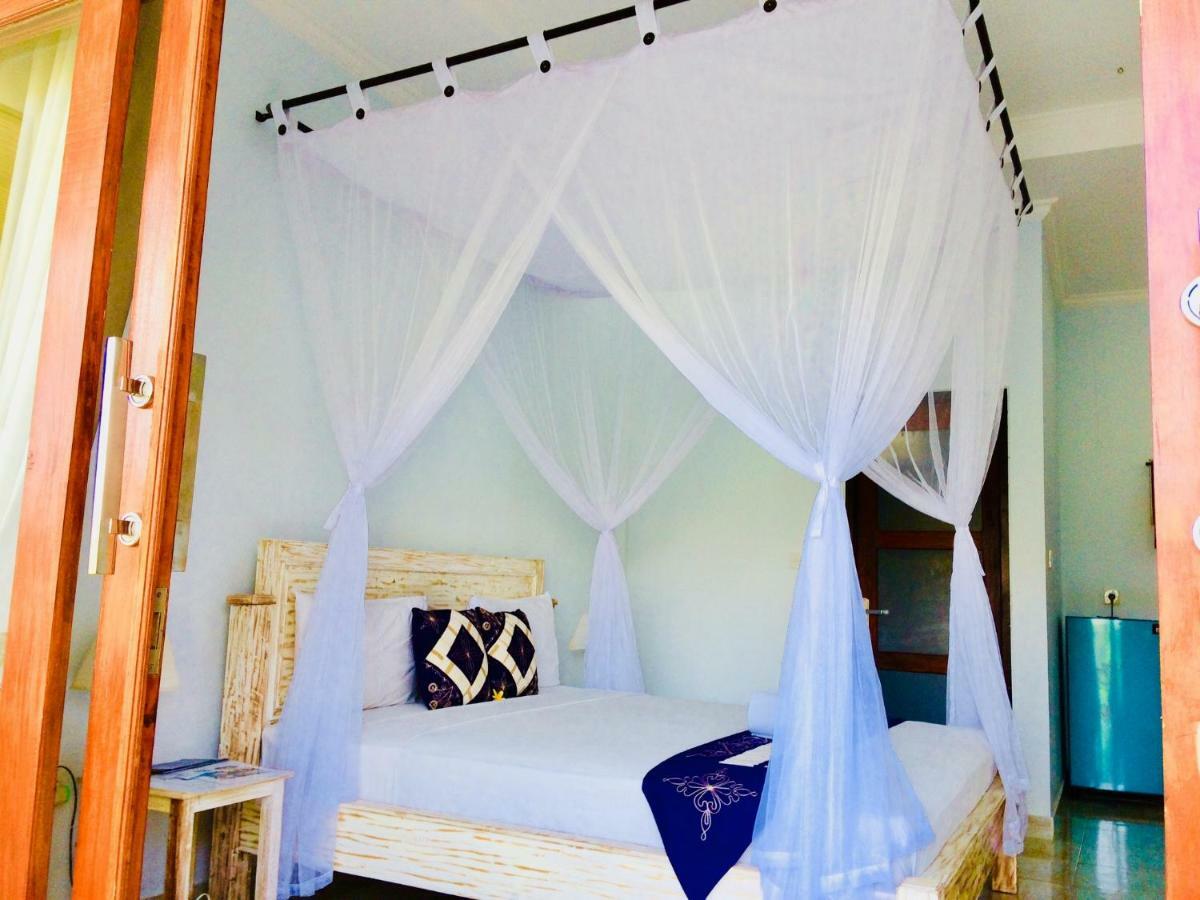 D'Uma Amed Homestay エクステリア 写真